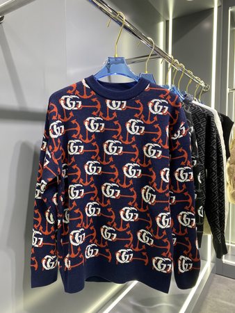 Gucci* Logo Sweater Size 48-56