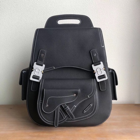 Dio* Saddle Calfskin Backpack Black 37×44×16 cm️