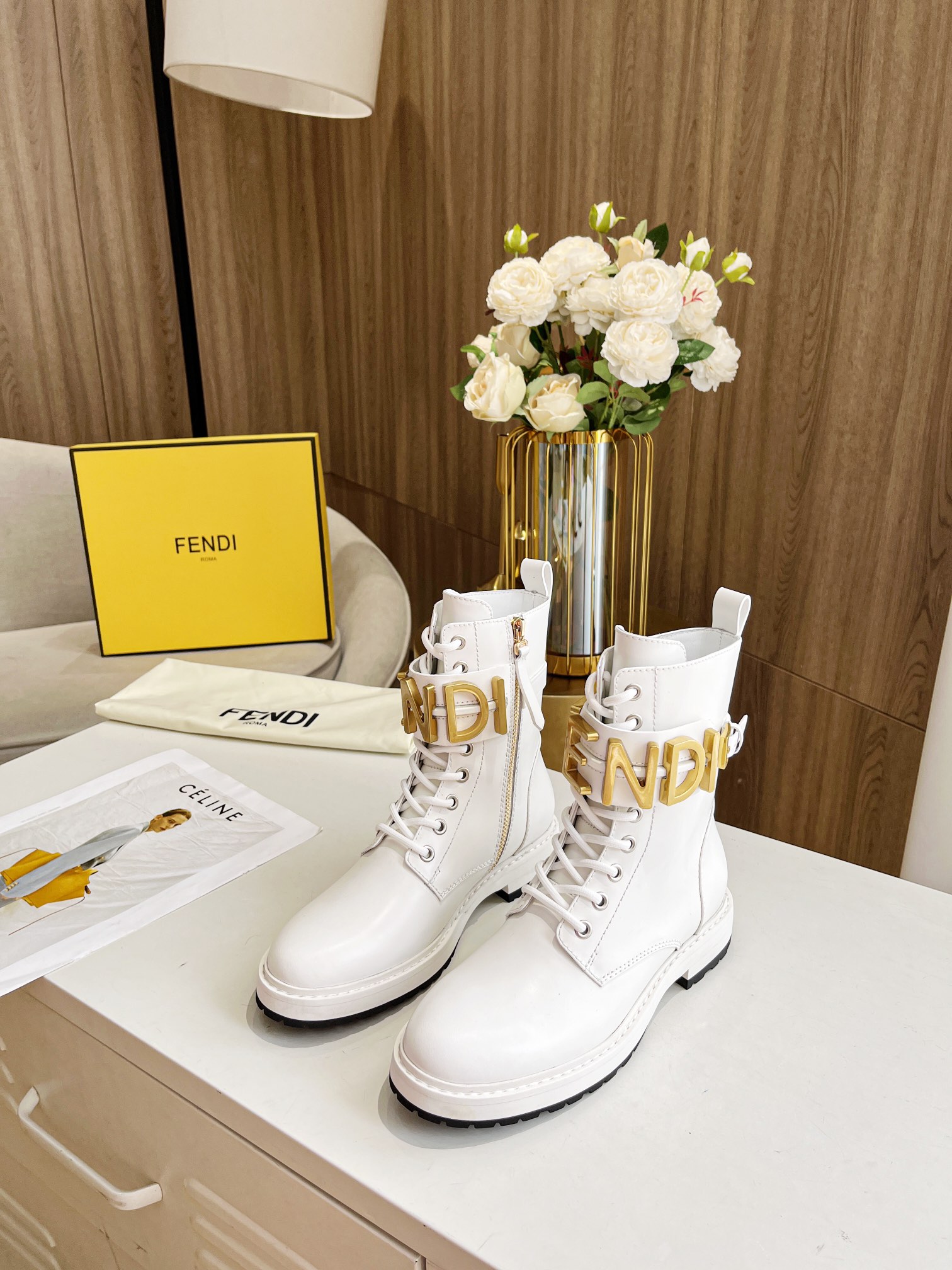 Fend* Graphy Martin Ankle Boots White Size 35-40