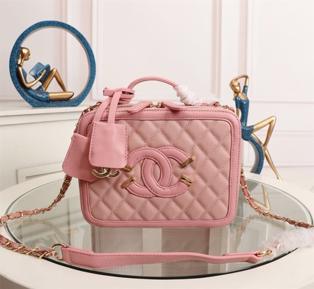 Chane* Calfskin Cosmetic Bag Pink 21x16x10 cm