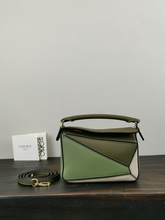 LOEW* Calfskin Mini Puzzle Bag Autumn Green/Light Oat 18x12.5x8 cm