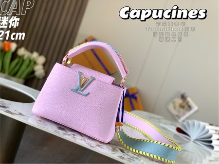 L*V M57945 Capucines Taurillon Pink 21x14x8 cm
